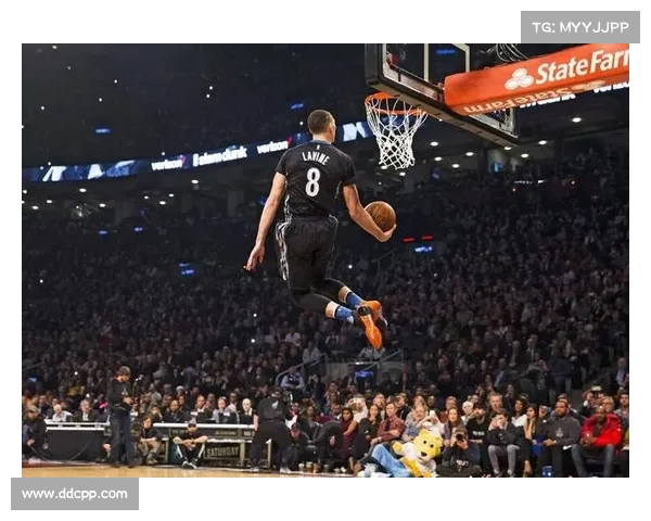 NBA篮板机器揭秘：如何成为攻防两端的篮板王者