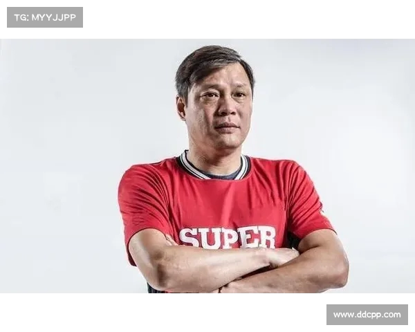 英超老将风采展现 赛场经验与拼搏精神铸就传奇 英超老将风采展现 赛场经验与拼搏精神铸就传奇